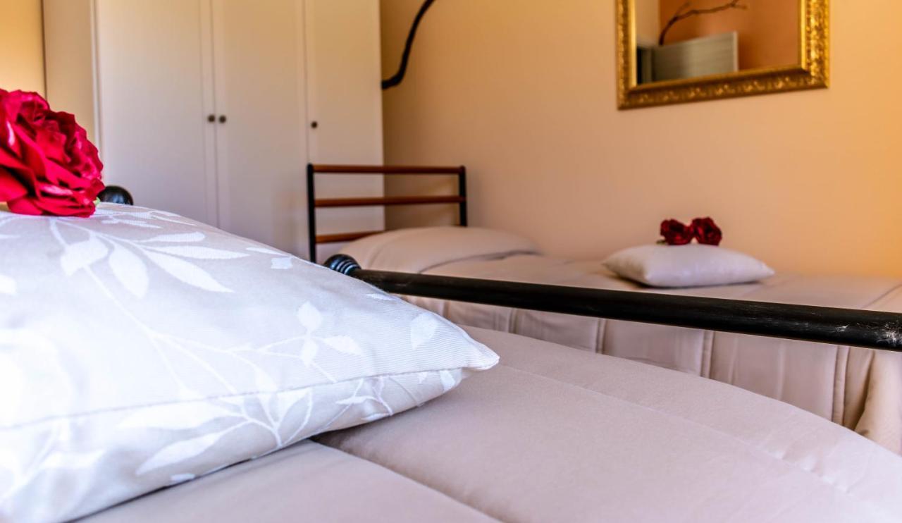 La Casa Del Nonno Bed & Breakfast Spoltore Eksteriør bilde